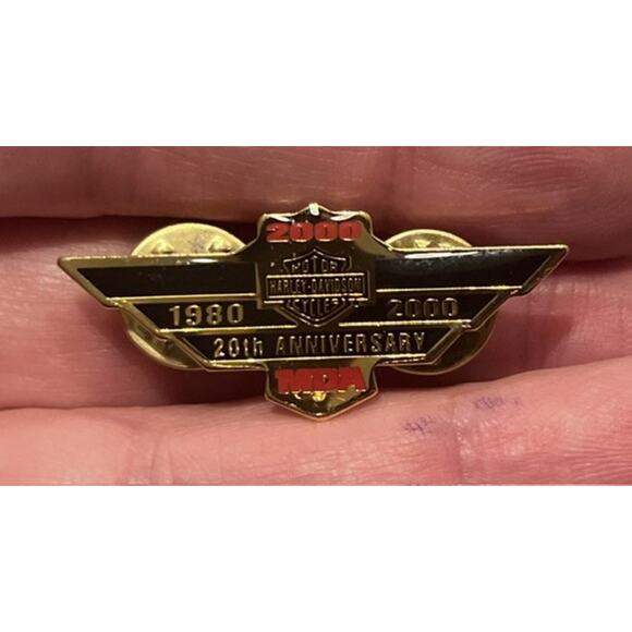 12 VTG NEW! Harley Pin Lot MDA Willie Freedom Bike Week Motorcycle Ride Hog Club - Picture 8 of 8